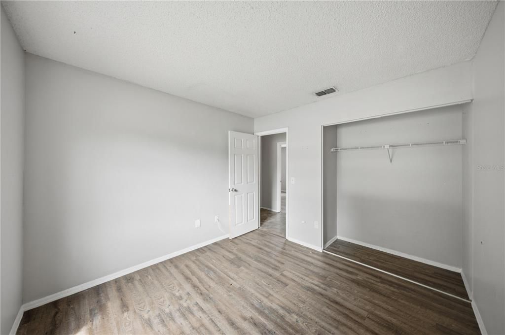 For Sale: $160,000 (3 beds, 2 baths, 1116 Square Feet)