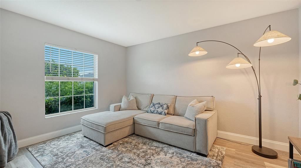 For Sale: $405,000 (3 beds, 2 baths, 2005 Square Feet)