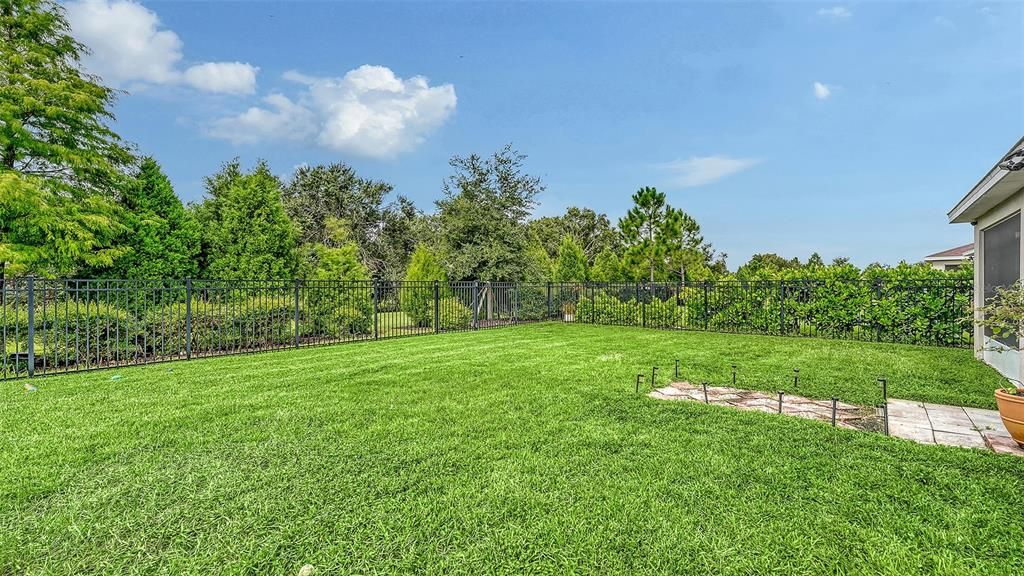 For Sale: $405,000 (3 beds, 2 baths, 2005 Square Feet)