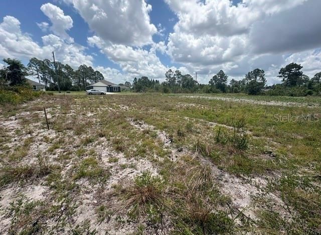 На продажу: $29,000 (0.23 acres)