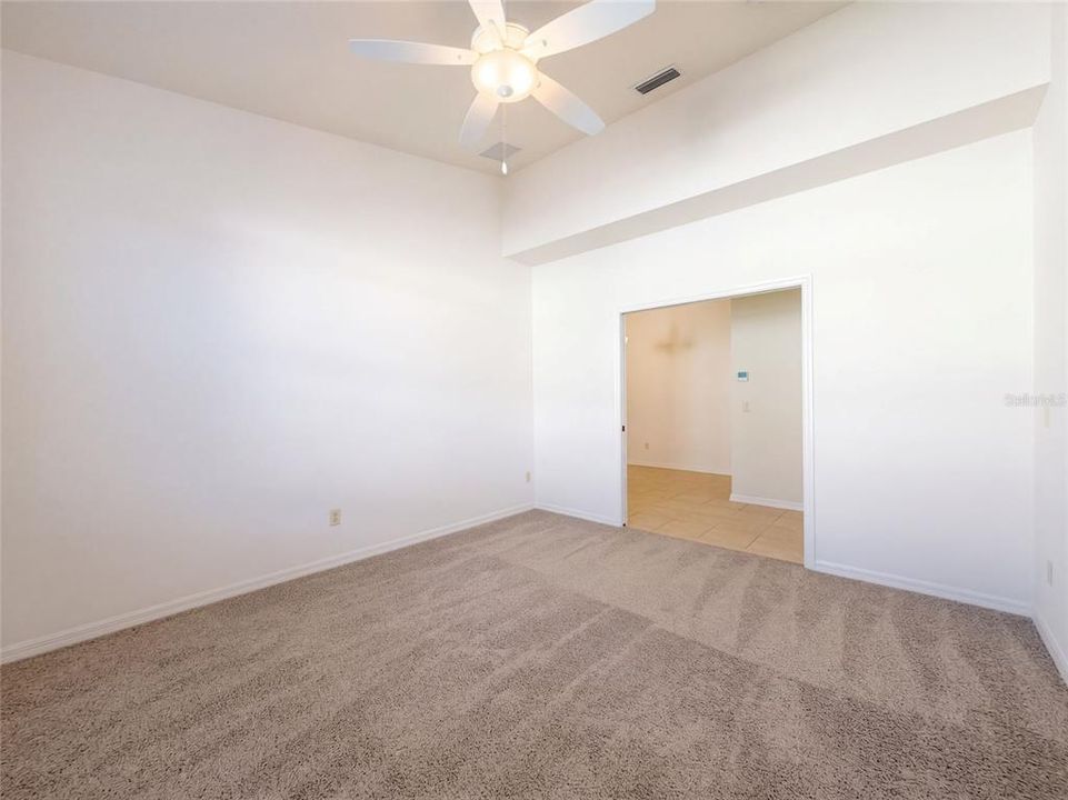 En Venta: $345,000 (2 camas, 2 baños, 1778 Pies cuadrados)