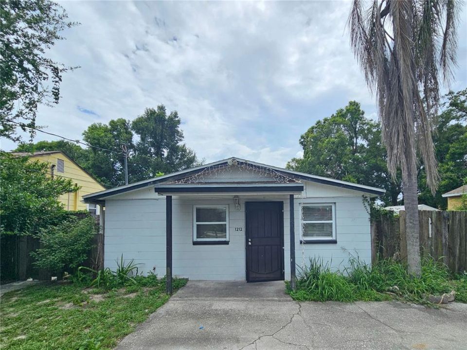 For Rent: $1,550 (3 beds, 1 baths, 1200 Square Feet)