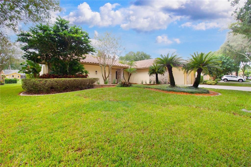 En Venta: $850,000 (3 camas, 2 baños, 2619 Pies cuadrados)