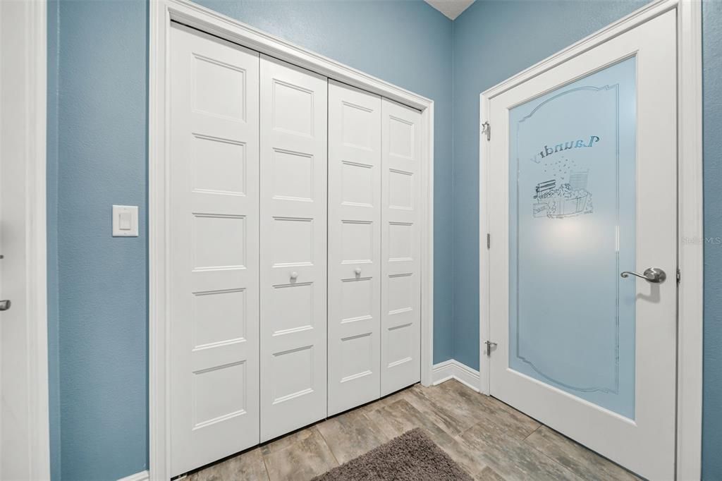 For Sale: $869,000 (4 beds, 3 baths, 2193 Square Feet)