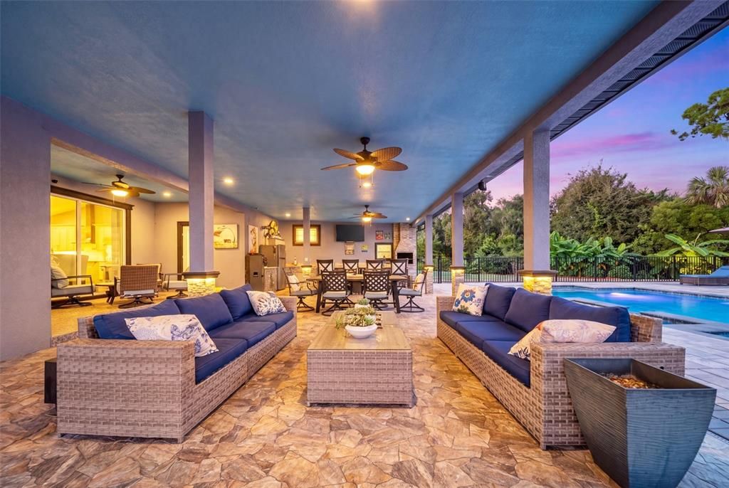 For Sale: $869,000 (4 beds, 3 baths, 2193 Square Feet)