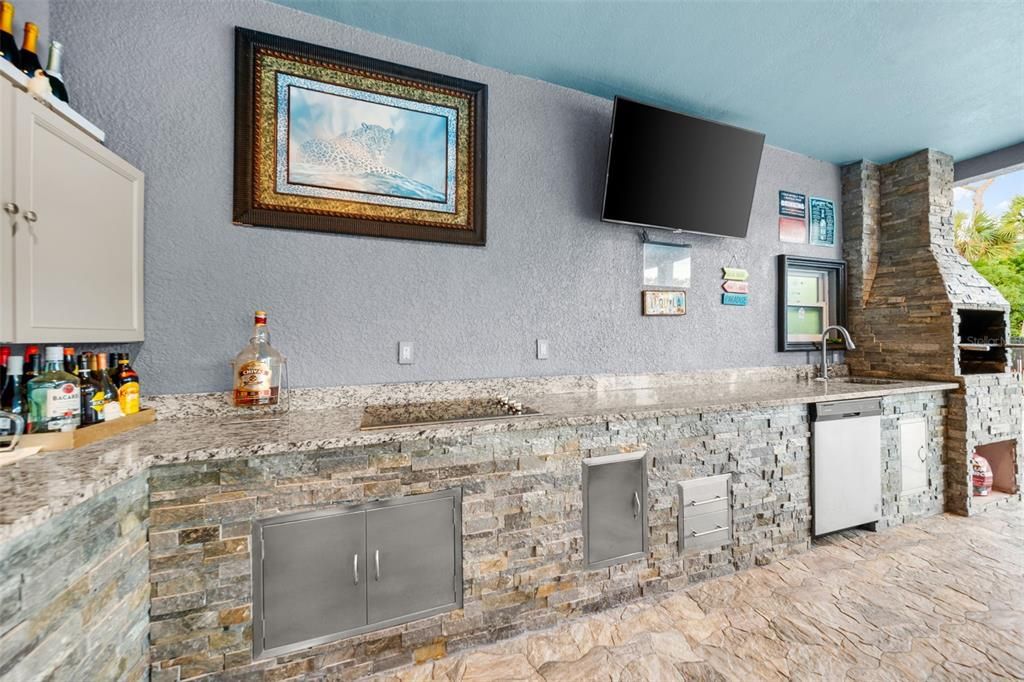 For Sale: $869,000 (4 beds, 3 baths, 2193 Square Feet)