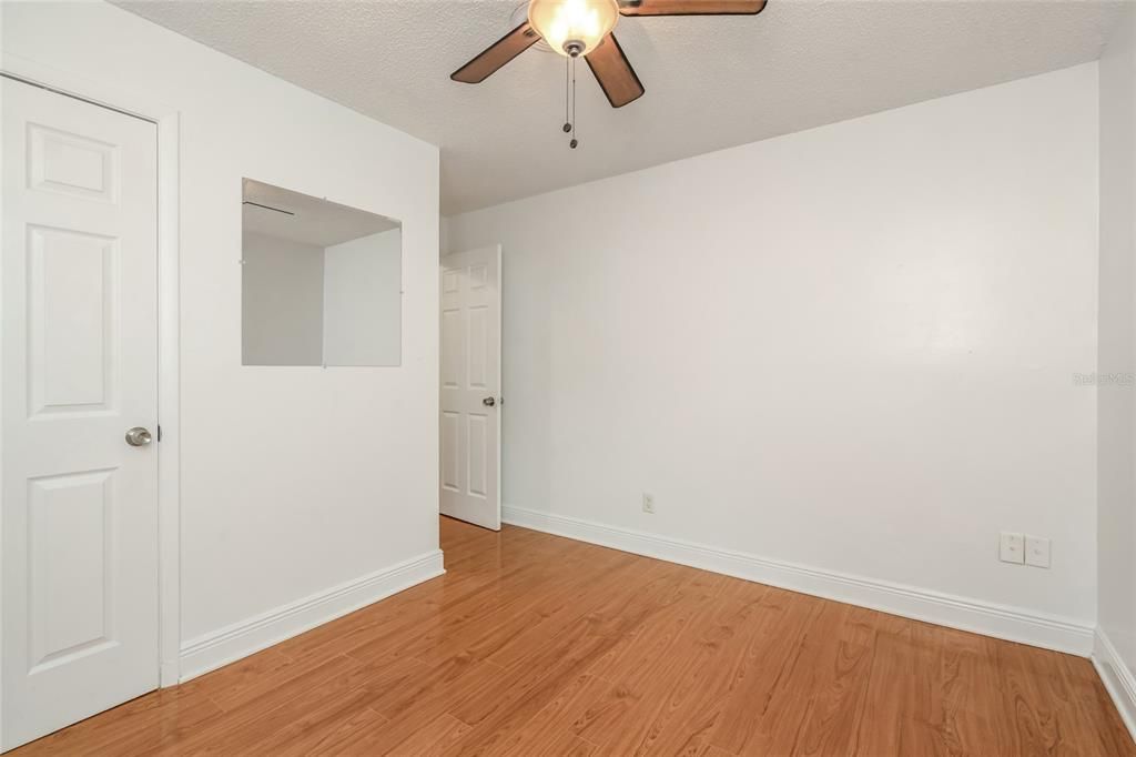 En Venta: $172,000 (2 camas, 1 baños, 816 Pies cuadrados)