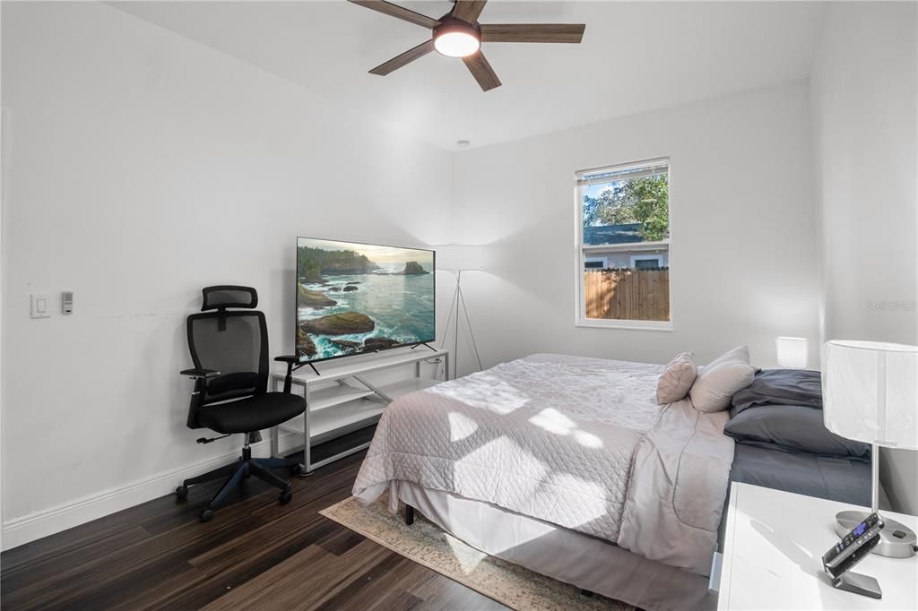 For Sale: $379,000 (4 beds, 2 baths, 1560 Square Feet)