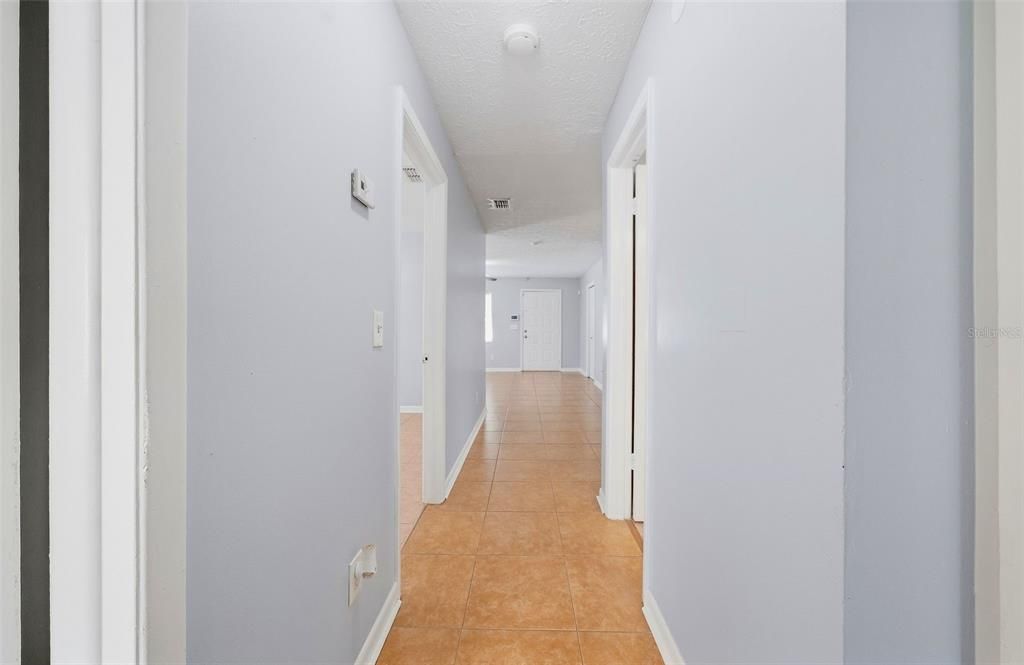 На продажу: $329,990 (3 спален, 2 ванн, 1523 Квадратных фут)