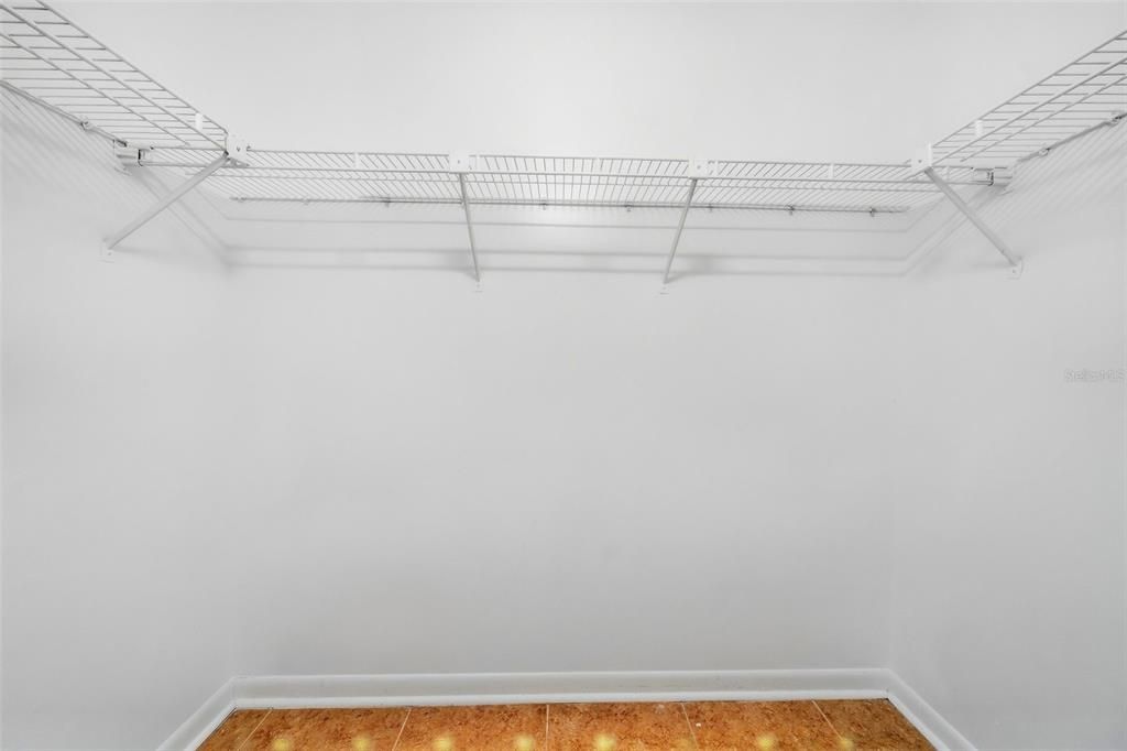 На продажу: $329,990 (3 спален, 2 ванн, 1523 Квадратных фут)