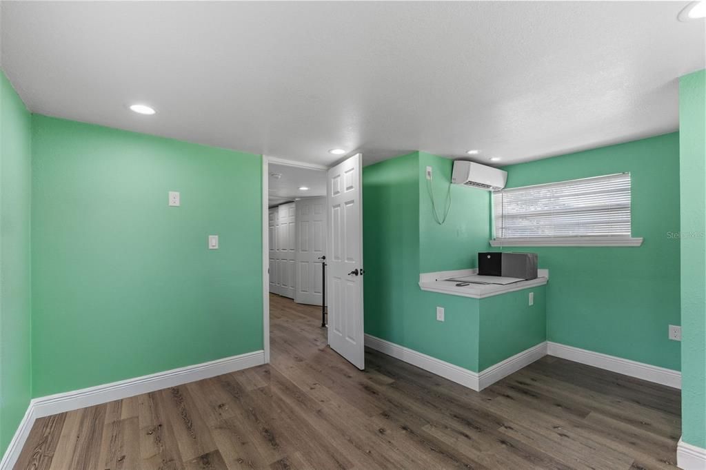 For Sale: $390,000 (3 beds, 2 baths, 1510 Square Feet)