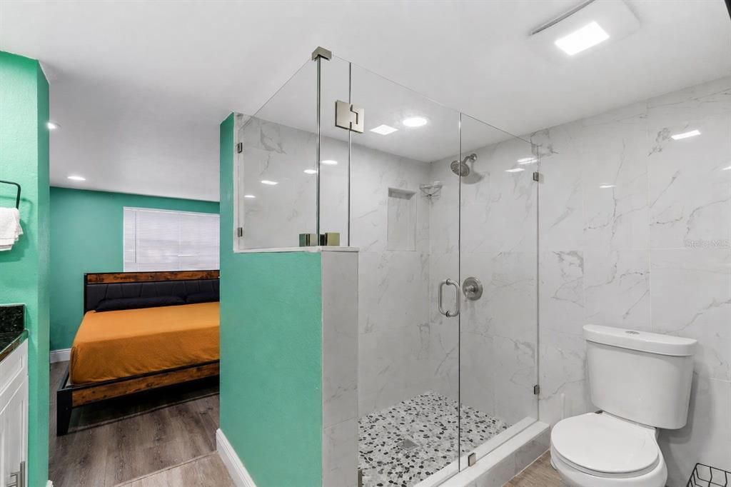 For Sale: $390,000 (3 beds, 2 baths, 1510 Square Feet)