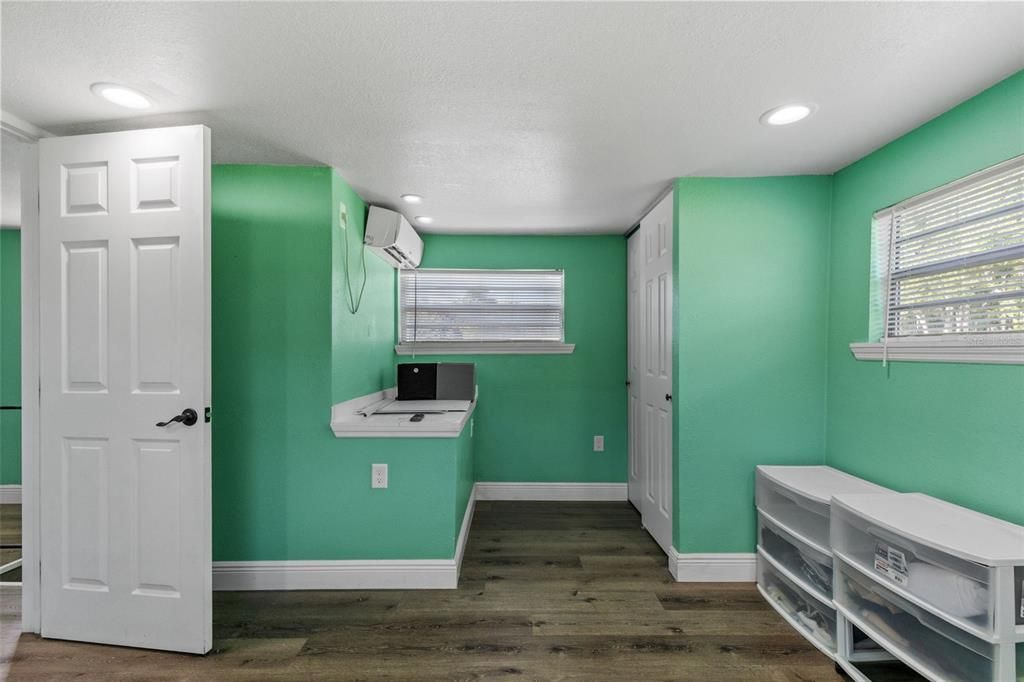 For Sale: $390,000 (3 beds, 2 baths, 1510 Square Feet)