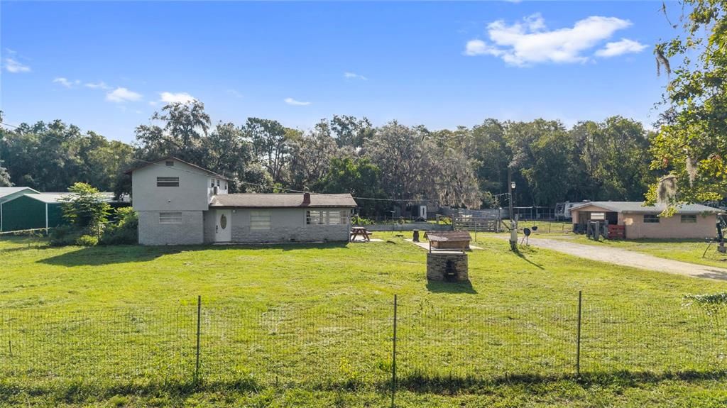 For Sale: $390,000 (3 beds, 2 baths, 1510 Square Feet)