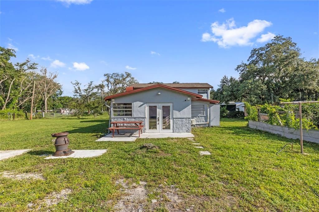 For Sale: $390,000 (3 beds, 2 baths, 1510 Square Feet)