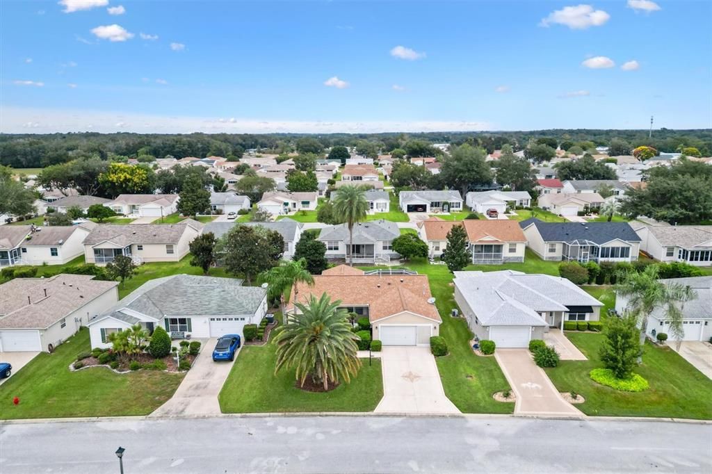 For Sale: $345,000 (3 beds, 2 baths, 1392 Square Feet)