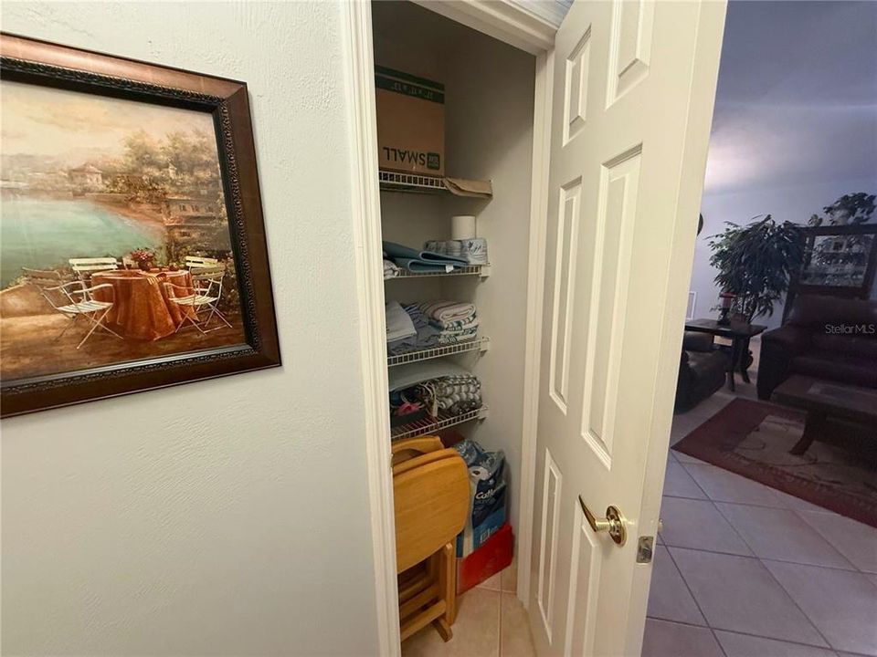 На продажу: $435,000 (3 спален, 2 ванн, 1753 Квадратных фут)