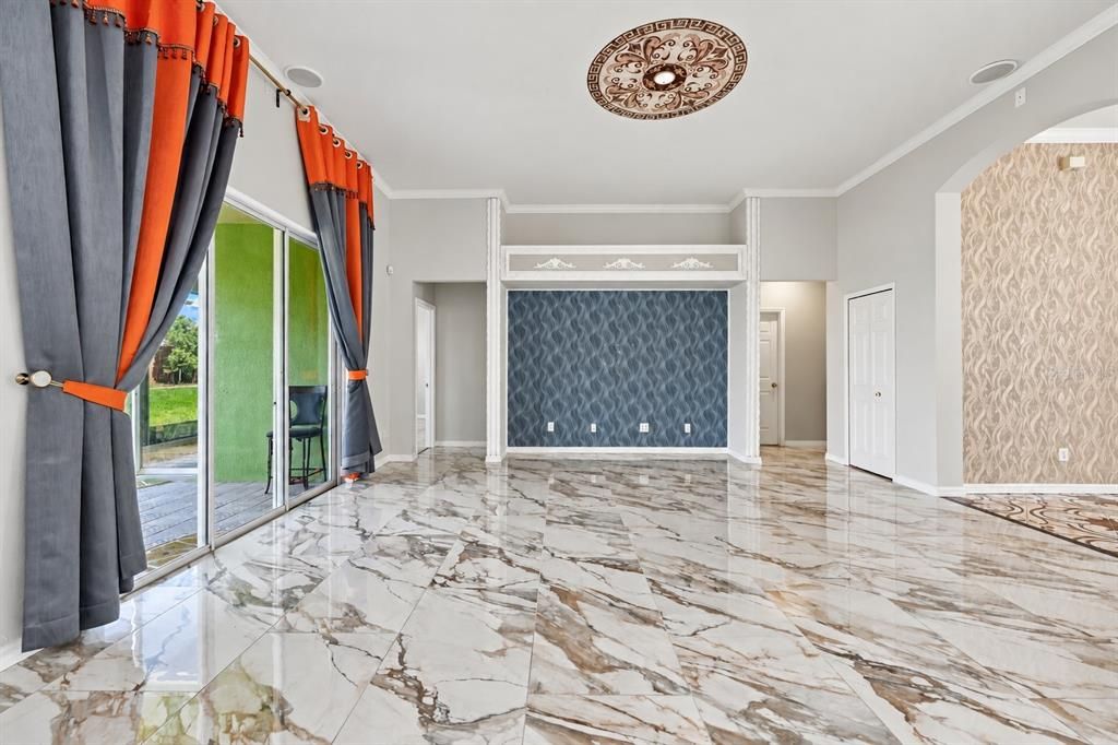 For Sale: $595,000 (4 beds, 3 baths, 2529 Square Feet)