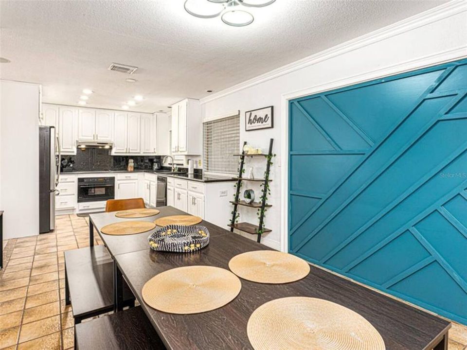 На продажу: $529,000 (4 спален, 3 ванн, 2335 Квадратных фут)