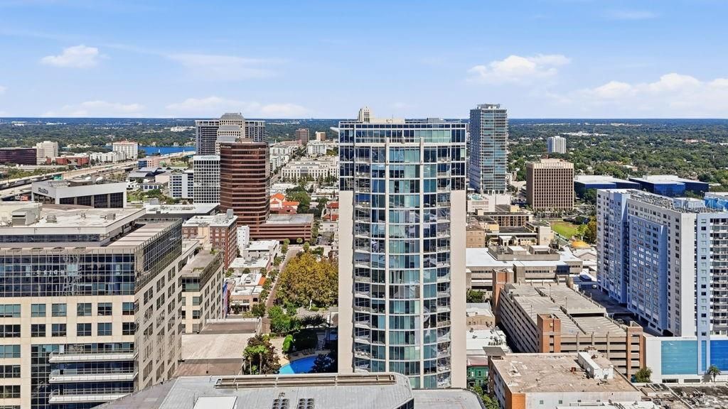 En Venta: $419,000 (2 camas, 2 baños, 1212 Pies cuadrados)