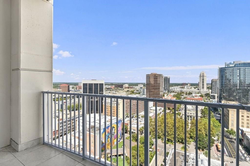 En Venta: $419,000 (2 camas, 2 baños, 1212 Pies cuadrados)