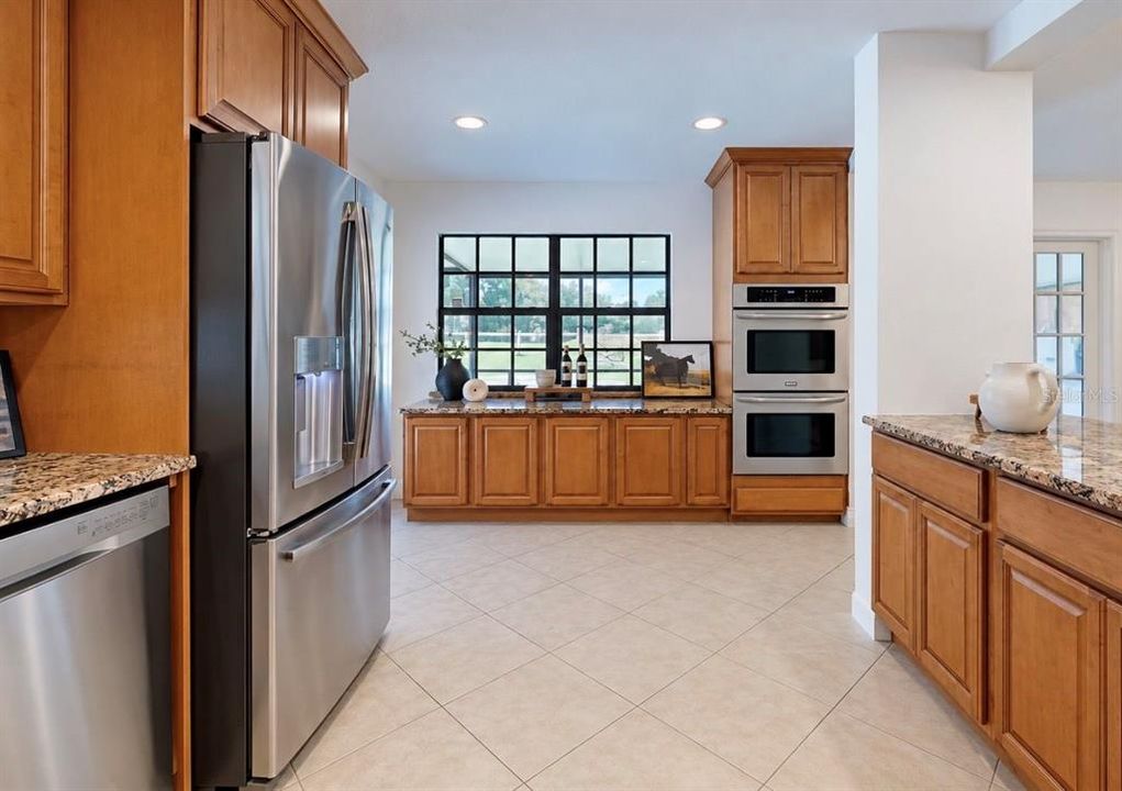For Sale: $849,900 (4 beds, 2 baths, 2270 Square Feet)