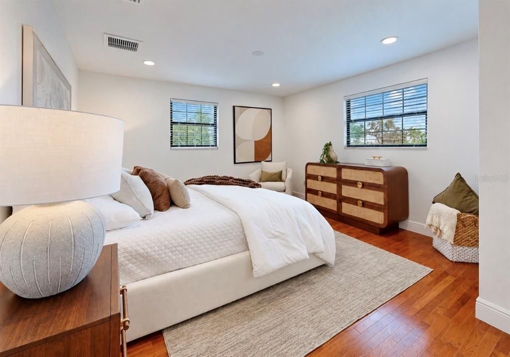 For Sale: $849,900 (4 beds, 2 baths, 2270 Square Feet)