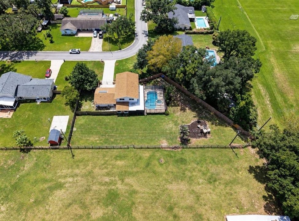 For Sale: $849,900 (4 beds, 2 baths, 2270 Square Feet)