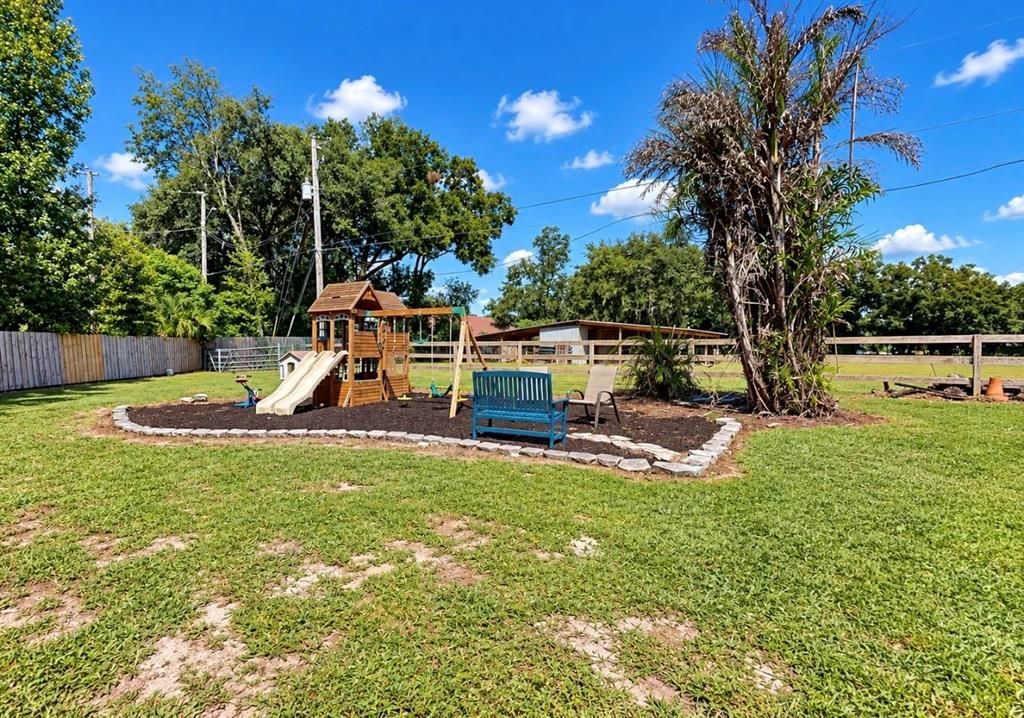 For Sale: $849,900 (4 beds, 2 baths, 2270 Square Feet)