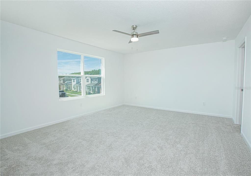 В аренду: $3,000 (3 спален, 2 ванн, 1609 Квадратных фут)