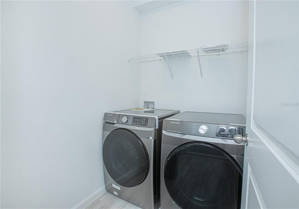В аренду: $3,000 (3 спален, 2 ванн, 1609 Квадратных фут)