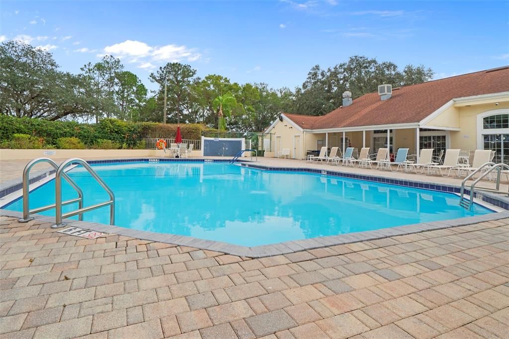 For Sale: $170,000 (2 beds, 2 baths, 1025 Square Feet)