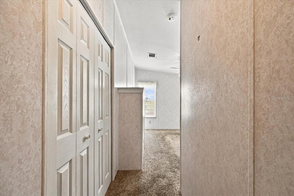 En Venta: $182,000 (3 camas, 2 baños, 1068 Pies cuadrados)