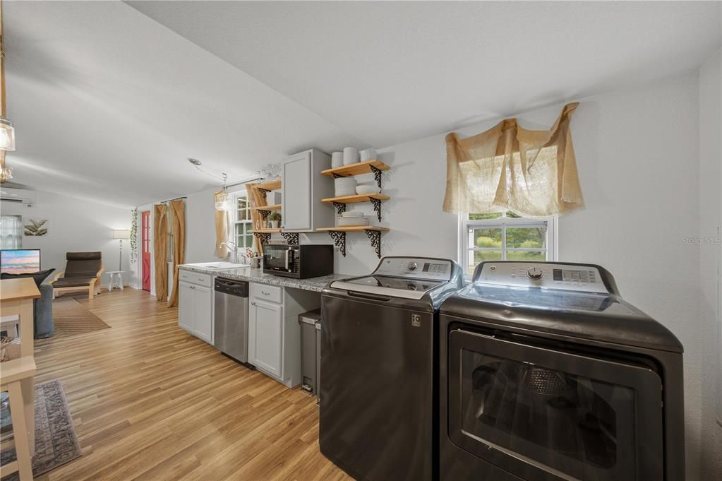 En Venta: $315,000 (1 camas, 1 baños, 784 Pies cuadrados)