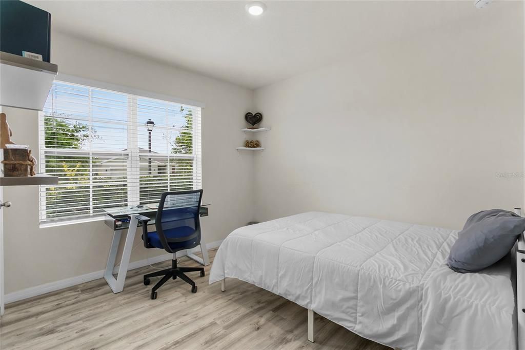 For Sale: $375,000 (4 beds, 2 baths, 1830 Square Feet)