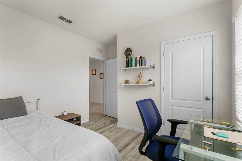 For Sale: $375,000 (4 beds, 2 baths, 1830 Square Feet)