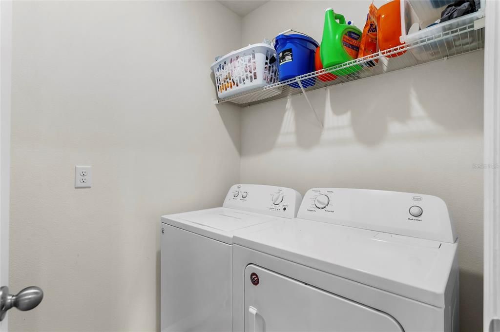 For Sale: $375,000 (4 beds, 2 baths, 1830 Square Feet)