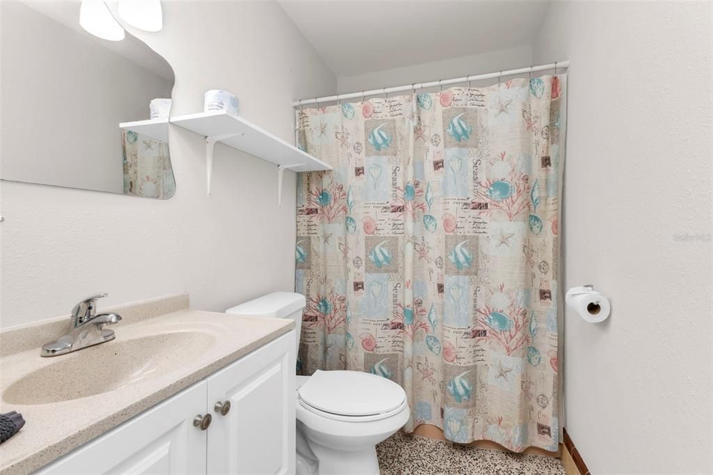 For Sale: $338,000 (3 beds, 2 baths, 1292 Square Feet)