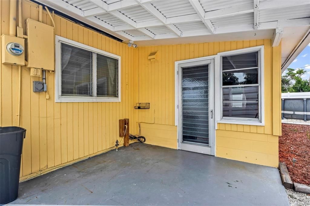 For Sale: $338,000 (3 beds, 2 baths, 1292 Square Feet)