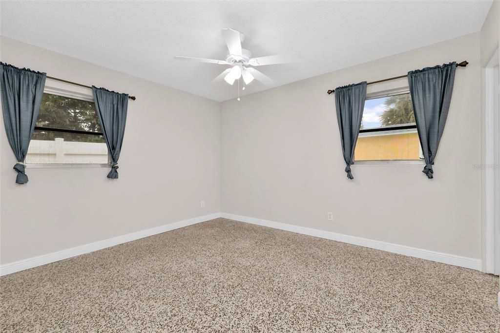 For Sale: $338,000 (3 beds, 2 baths, 1292 Square Feet)