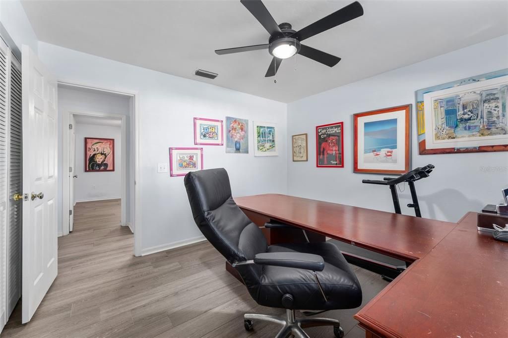 For Sale: $339,000 (3 beds, 2 baths, 1691 Square Feet)