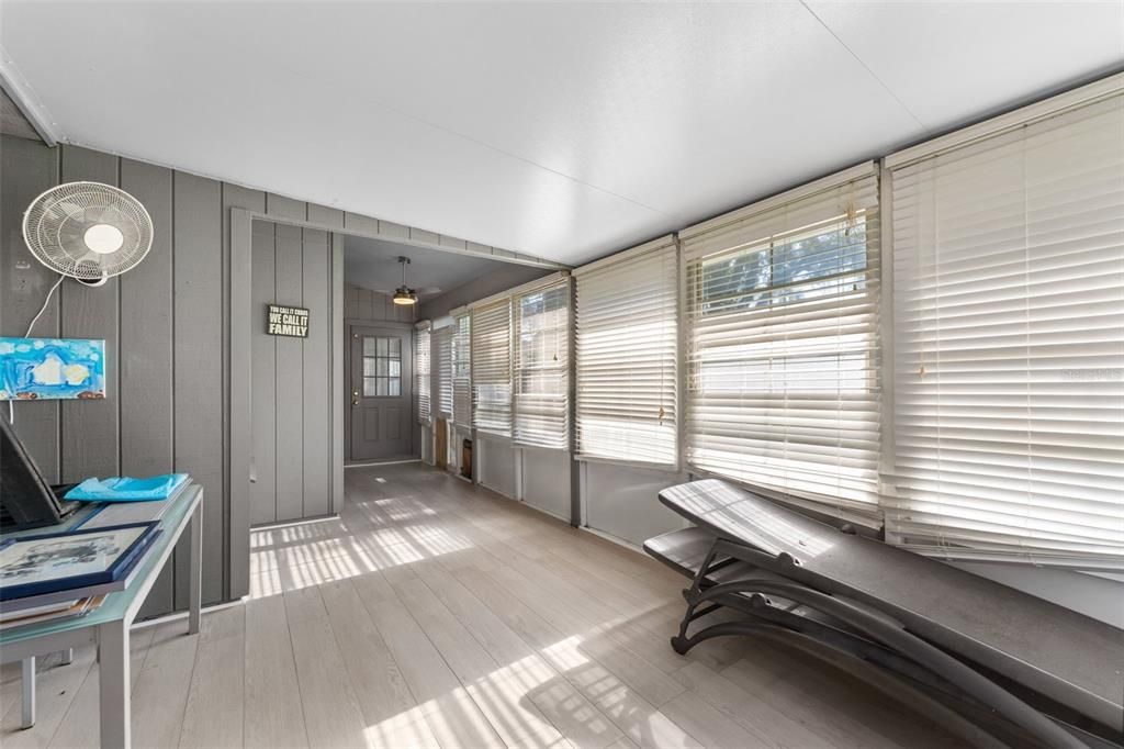 For Sale: $339,000 (3 beds, 2 baths, 1691 Square Feet)