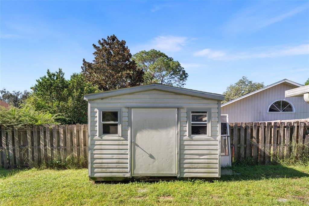 For Sale: $339,000 (3 beds, 2 baths, 1691 Square Feet)