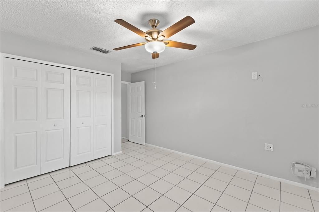 For Rent: $1,800 (2 beds, 1 baths, 804 Square Feet)