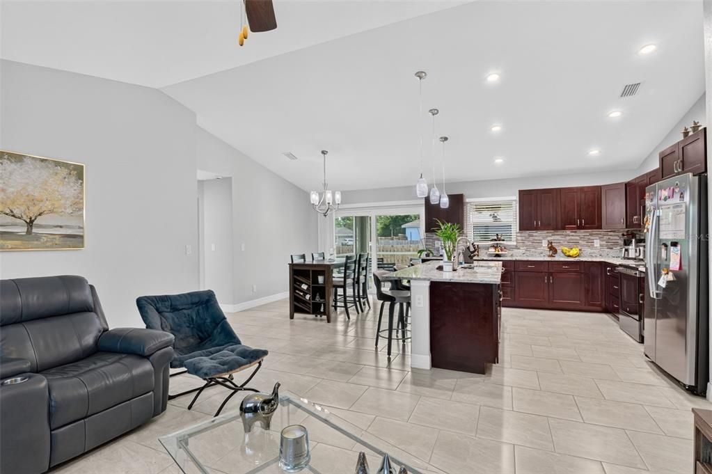For Sale: $324,500 (3 beds, 2 baths, 1436 Square Feet)