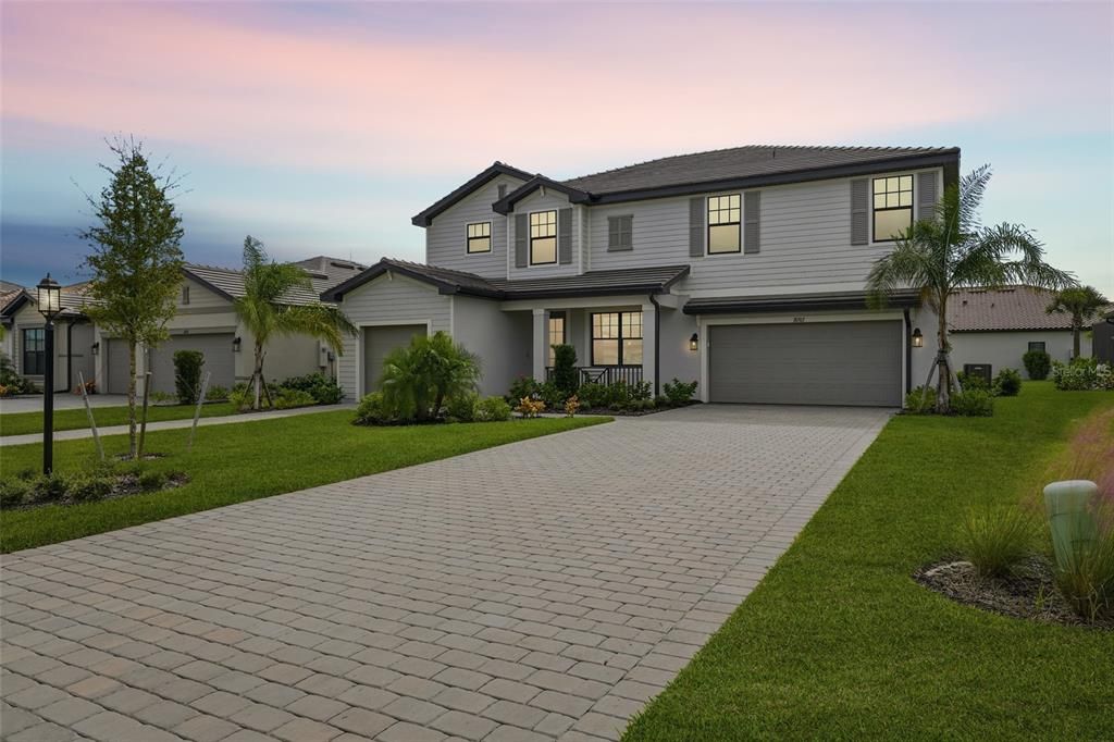 На продажу: $649,999 (5 спален, 4 ванн, 3357 Квадратных фут)