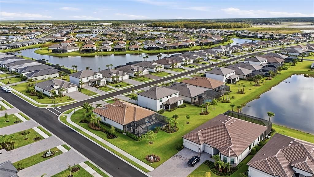 На продажу: $649,999 (5 спален, 4 ванн, 3357 Квадратных фут)