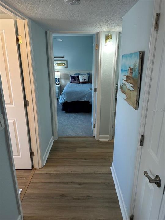 For Rent: $2,300 (2 beds, 2 baths, 954 Square Feet)
