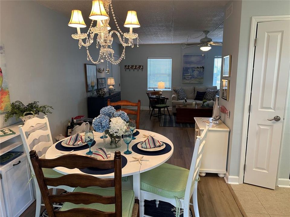 For Rent: $2,300 (2 beds, 2 baths, 954 Square Feet)