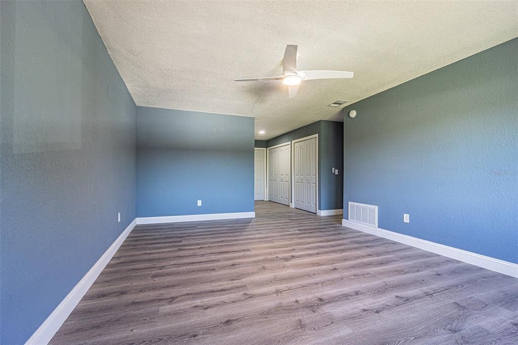 В аренду: $3,295 (4 спален, 3 ванн, 2700 Квадратных фут)